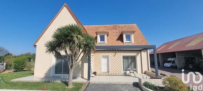 /international/fr/courseulles-sur-mer-upper-normandy-310098471671/