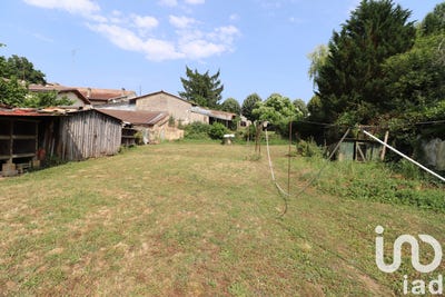 /international/fr/montguyon-charente-310100488379/