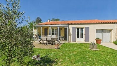 /international/fr/la-jarrie-charente-310107190261/
