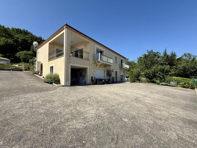 /international/fr/pujols-aquitaine-310100660801/