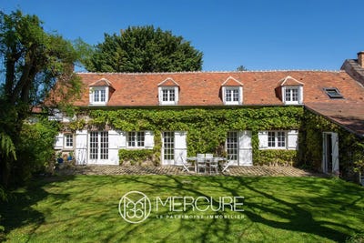 /international/fr/estrees-saint-denis-picardie-310107649120/