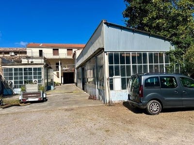 /international/fr/st-christol-les-ales-languedoc-roussillon-120095307765/