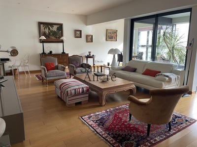 /international/fr/angouleme-charente-310099840722/