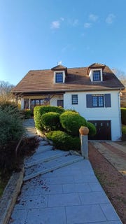 /international/fr/bellerive-sur-allier-auvergne-310105236213/