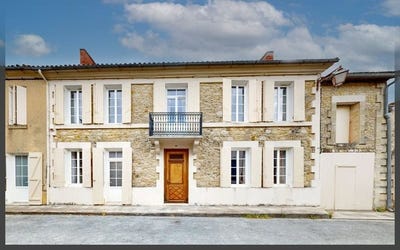 /international/fr/villefranche-de-lonchat-aquitaine-310108972832/
