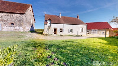 /international/fr/cressanges-auvergne-310108292377/