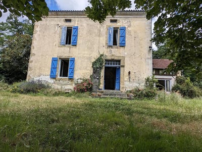 /international/fr/sauveterre-midi-pyrenees-310100610170/