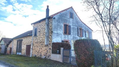 /international/fr/arronnes-auvergne-310108995619/