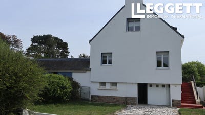 /international/fr/moelan-sur-mer-brittany-310108482295/