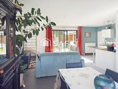 /international/fr/angoulins-charente-310107648733/