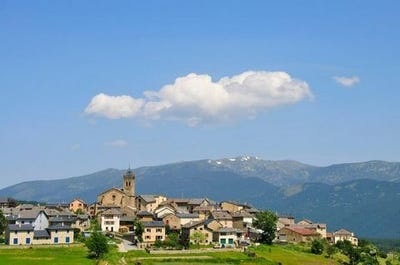 /international/fr/les-angles-languedoc-roussillon-310109205754/