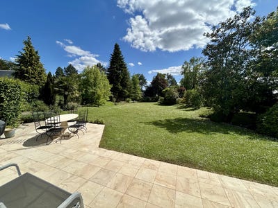 /international/fr/noisy-le-roi-ile-de-france-310100376399/