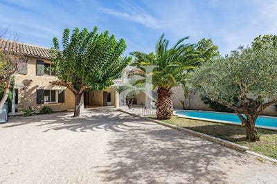 /international/fr/sainte-cecile-les-vignes-provence-alpes-cote-d-azur-310110311763/
