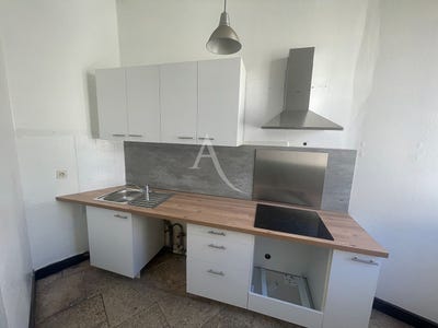 /international/fr/nimes-languedoc-roussillon-310107522664/