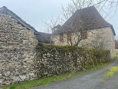 /international/fr/la-chapelle-aux-saints-limousin-310106116986/
