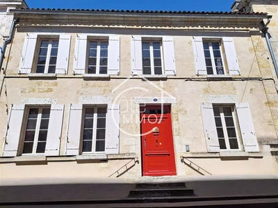 /international/fr/sainte-foy-la-grande-aquitaine-310107300547/
