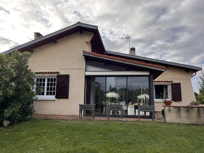 /international/fr/labarthe-riviere-midi-pyrenees-310108189137/