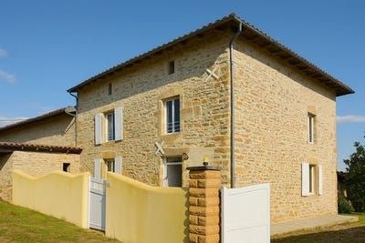 /international/fr/nieuil-charente-310102293866/