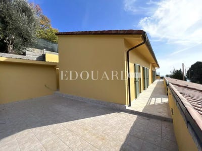 /international/fr/castellar-provence-alpes-cote-d-azur-310107363042/