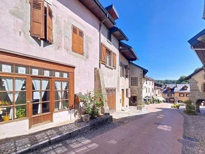 /international/fr/alby-sur-cheran-rhone-310099184125/?lang=zh-cn
