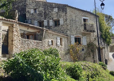 /international/fr/1-rue-du-puits-neuf-dions-languedoc-roussillon-310107816194/
