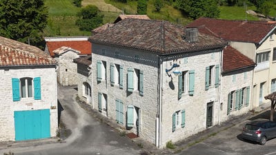 /international/fr/lauzerte-midi-pyrenees-310109111540/?lang=fr