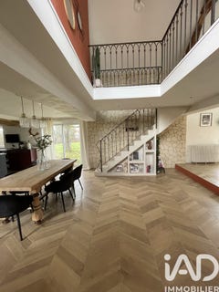 /international/fr/dornes-burgundy-310103614585/