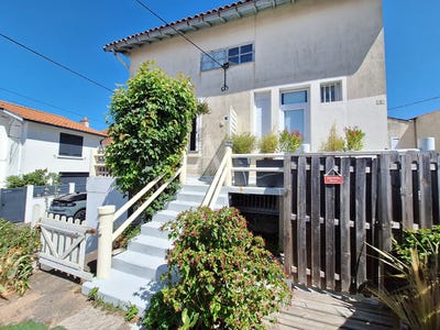 /international/fr/la-tranche-sur-mer-pays-de-la-loire-310104471797/