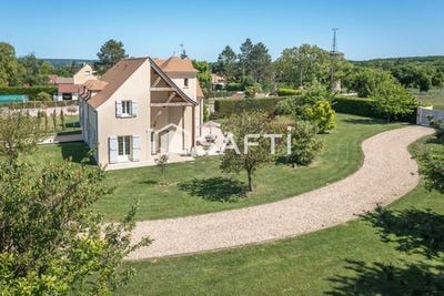 /international/fr/montchauvet-ile-de-france-310099625750/?lang=de