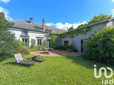 /international/fr/mesnil-sur-l-estree-upper-normandy-310099611891/