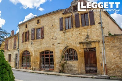 /international/fr/montclera-midi-pyrenees-310098114984/