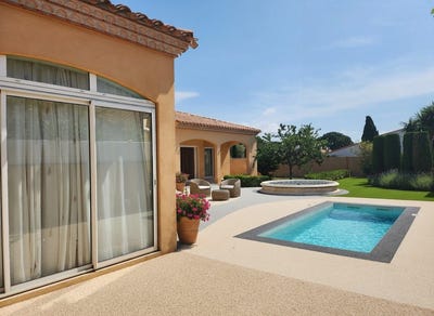 /international/fr/saint-cyprien-languedoc-roussillon-310108973911/