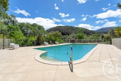 /international/fr/reynes-languedoc-roussillon-310104983407/
