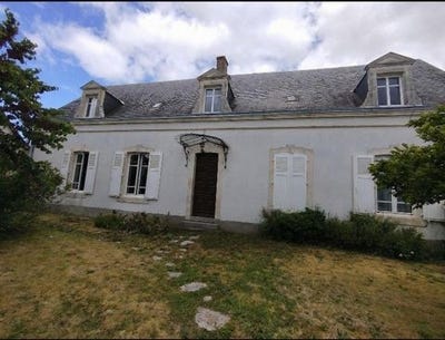 /international/fr/roeze-sur-sarthe-pays-de-la-loire-310108762733/