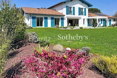 /international/fr/arcangues-aquitaine-310108453763/