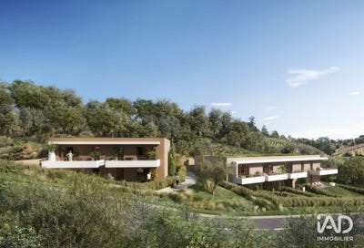 /international/fr/la-roquette-sur-siagne-provence-alpes-cote-d-azur-310105264793/