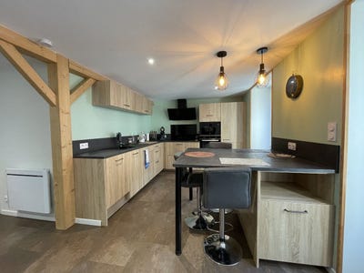 /international/fr/vic-sur-cere-auvergne-310109021143/
