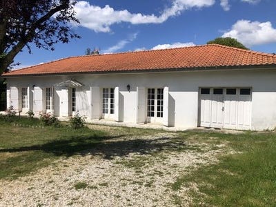 /international/fr/saint-sauveur-aquitaine-310108458986/