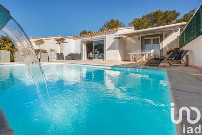 /international/fr/carnoules-provence-alpes-cote-d-azur-310098144802/