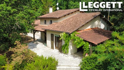 /international/fr/saint-quentin-de-chalais-charente-310101044395/?lang=zh-tw