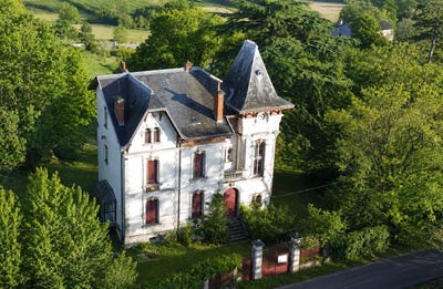 /international/fr/tournus-burgundy-310108954846/