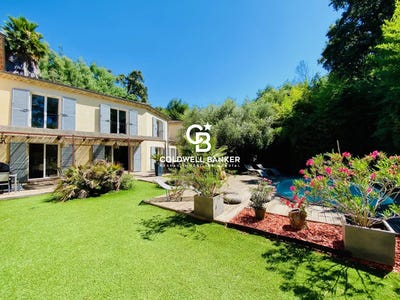 /international/fr/rayol-canadel-sur-mer-provence-alpes-cote-d-azur-310101207271/?lang=zh-tw