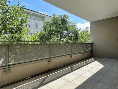 /international/fr/saint-julien-en-genevois-rhone-310108082316/