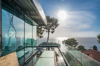 /international/fr/eze-hh-15818034-eze-provence-alpes-cote-d-azur-310100959484/?lang=zh-tw