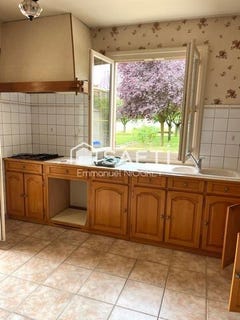 /international/fr/genlis-burgundy-310108996712/
