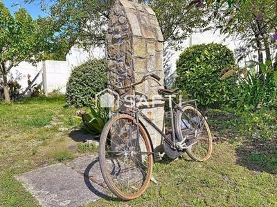 /international/fr/quiberon-brittany-310101446625/?lang=en