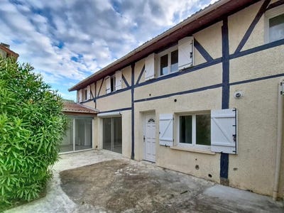 /international/fr/sens-burgundy-310107968222/