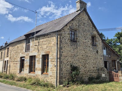 /international/fr/saint-ouen-des-alleux-brittany-310100368177/?lang=en
