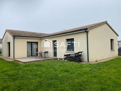 /international/fr/poitiers-charente-310108136692/