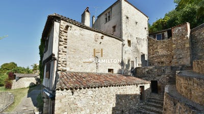 /international/fr/cordes-sur-ciel-midi-pyrenees-310109022742/?lang=fr
